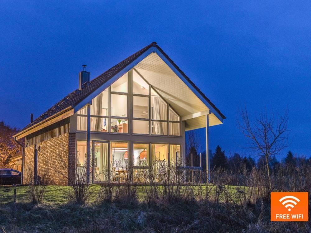 Willa W7 - Sehr Schoenes Ferienhaus Mit Toller Lage Und Super Aussicht In Roebel An Der Mueritz Zewnętrze zdjęcie